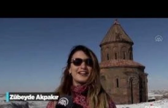 Beyaza bürünen 'medeniyetler beşiği' Ani kışın çok sayıda turist çekiyor