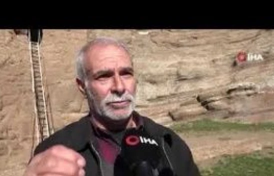 Bitlis 500 yıllık türbe ziyaretçi akımına uğradı