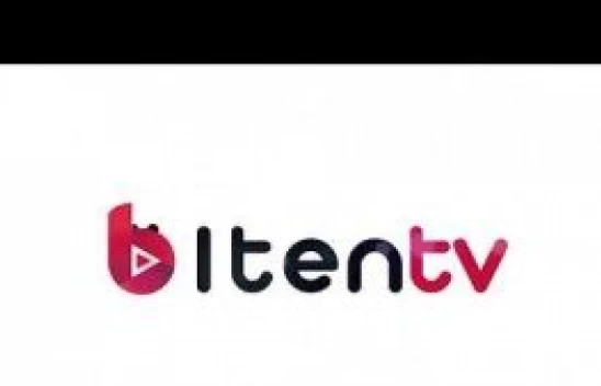 Bolu'da deprem anında camdan atlayan gencin görüntüleri kameraya yansıdı