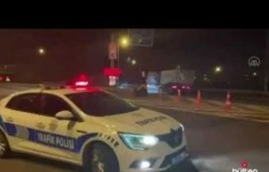 Bolu Dağı Tüneli'nin Düzce girişinde heyelan meydana geldi, yol trafiğe kapatıldı (1)