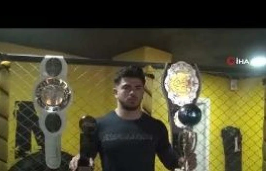 Cizreli milli sporcu kick boksdan kazandığı kemerini depremzedeler için satışa çıkardı