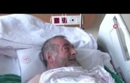 Deprem esnasında balkondan savrulan cep telefonu, 4 kişiyi hayata bağladı