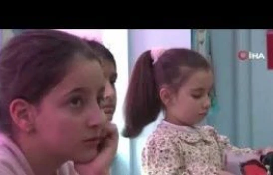 Deprem nedeniyle Bingöl'e gelen 464 öğrenci eğitime başladı