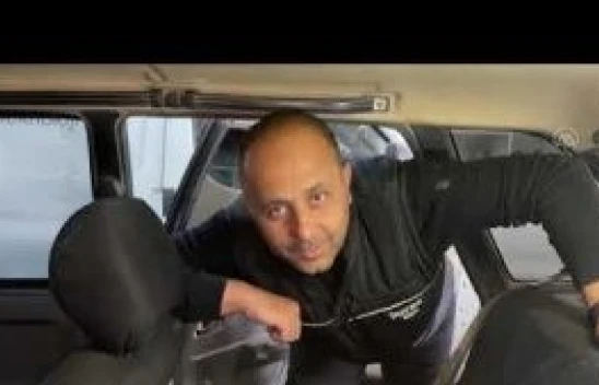 Elazığlı oto tamircisi servis aracını anne kediler ile yavrularına tahsis etti