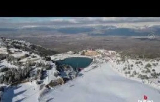 Göl manzaralı Ergan Dağı Kayak Merkezi sezonu açmaya hazırlanıyor