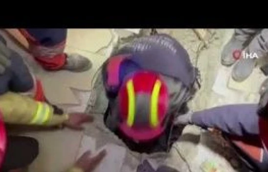 Hatay'da 147'nci saatte kurtartılan Cudi: &quotBeni hamama götürün.&quot