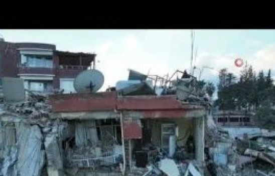 Hatay'da evler dronla görüntülendi... Korku filmi seti gibi