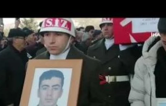 Hatay'da şehit olan Erzincalı şehit er Emre Erdem son yolculuğuna uğurlandı