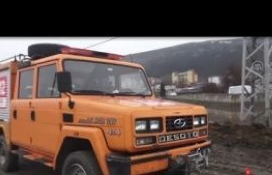 Kars'ta sel ve taşkının etkili olduğu mahallede sular çekiliyor