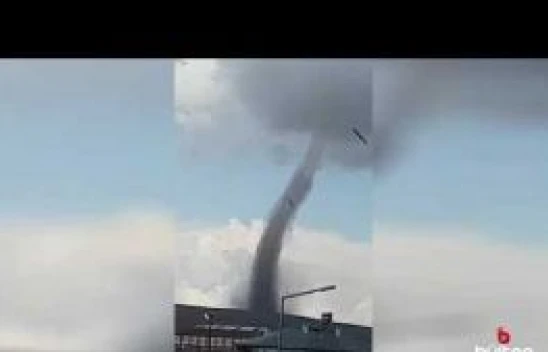 Kars'taki hortum faciası kameralara böyle yansıdı