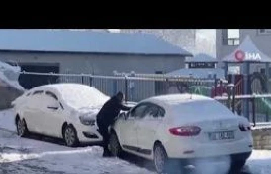 Mart kapıdan baktırdı, baharı bekleyen Karlıova'ya kış geri geldi