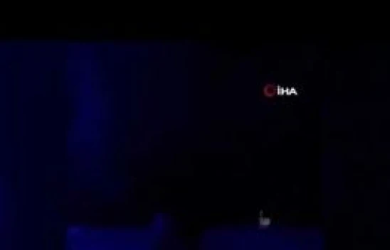 Meksika'da bir akrobat 5 metreden yere çakıldı