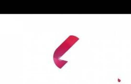 Sahipsiz köpeklerin kız öğrenciye saldırması güvenlik kamerasında