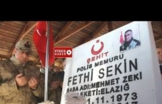 Şehit polis memuru Fethi Sekin'in kabri başında anıldı