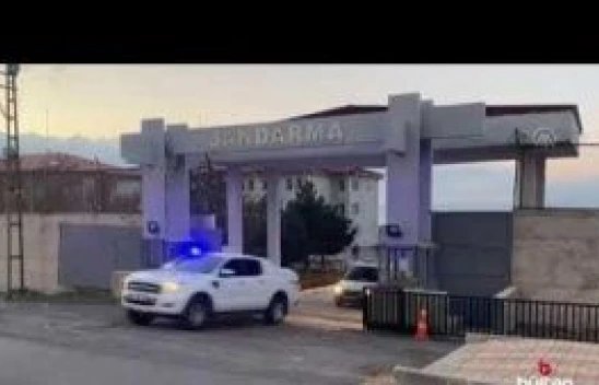 Uyuşturucu sattıkları iddiasıyla 13 şüpheli tutuklandı