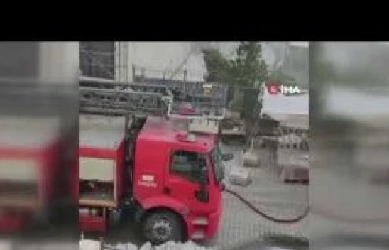 Van'daki Rus pazarında yangın