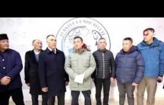 Van'daki Kırgız Türklerinden deprem bölgesine 340 bin TL yardım