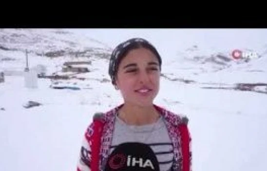 Yaşları küçük, yükleri büyük