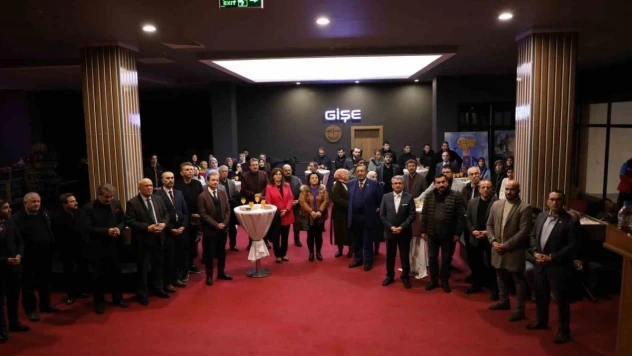 'Birkaç Mısraymış Meğer' filminin galası Bayburt'ta yapıldı