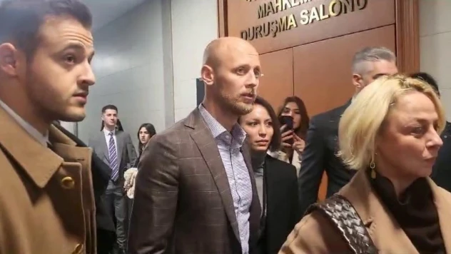 'Fatih Terim Fonu' davasında ismi geçenler adliyeye geldi