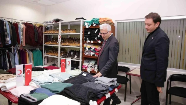 'Kızılay Butik' ESOGÜ'lü öğrencilerin hizmetine açıldı