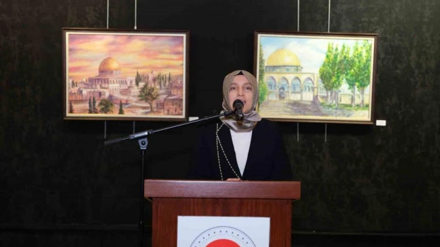 'Kudüs, Taşlar ve Kuşlar' sergisi Dolmabahçe Sanat Galerisi'nde açıldı