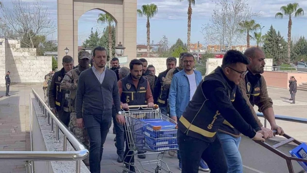 'Mahzen-3' operasyonunda yakalanan 52 şüpheliden 39'u tutuklandı