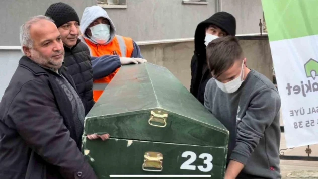 1 haftadır haber alınamayan şahıs evde ölü bulundu