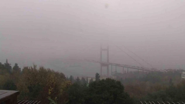 15 Temmuz Şehitler köprüsü sise gömüldü