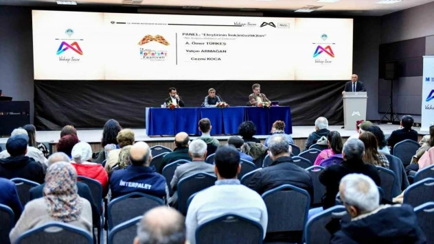 2. Uluslararası Mersin Edebiyat Festivali sürüyor