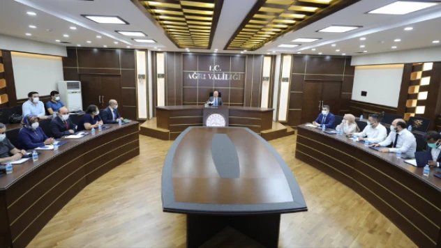Ağrı'da koronavirüs değerlendirme toplantısı yapıldı
