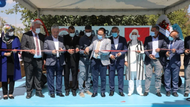 Akçakiraz Belediyesi projeleriyle vatandaşın sorununu çözdü