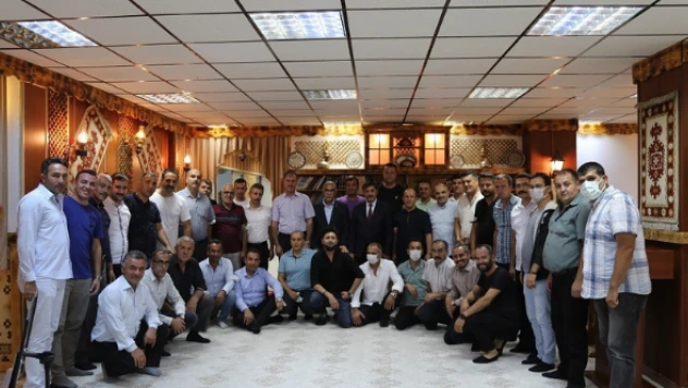 Erzincan Belediyesi'nden zabıtalara moral gecesi