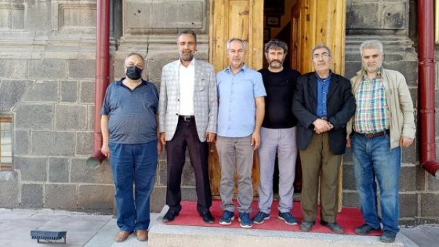 Kars'ın hal esnafı dertli!