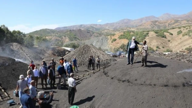 Onlar ekmeğini ateşten çıkarıyor