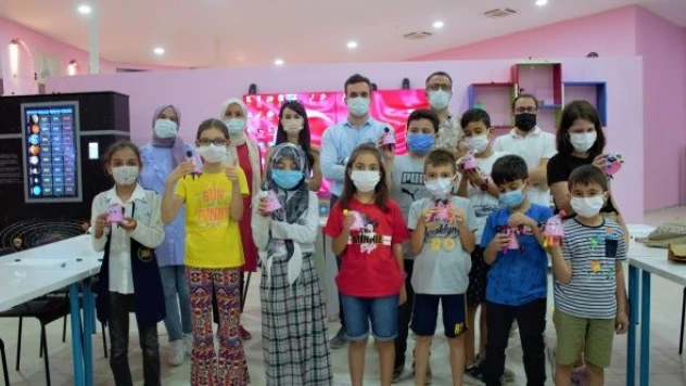 Bilim merkezinde geleceğin El Cezerileri yetiştiriliyor