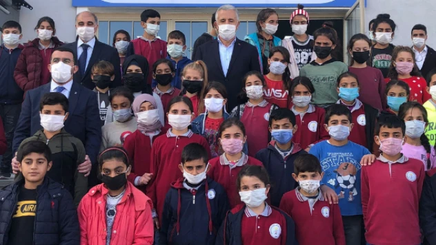 'Kars'ta yurt sorunu yok'