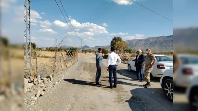 Kaymakam Şan, yol yapım çalışmalarını inceledi