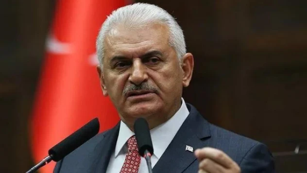 Yeni sezonun ilk dersi Binali Yıldırım'dan
