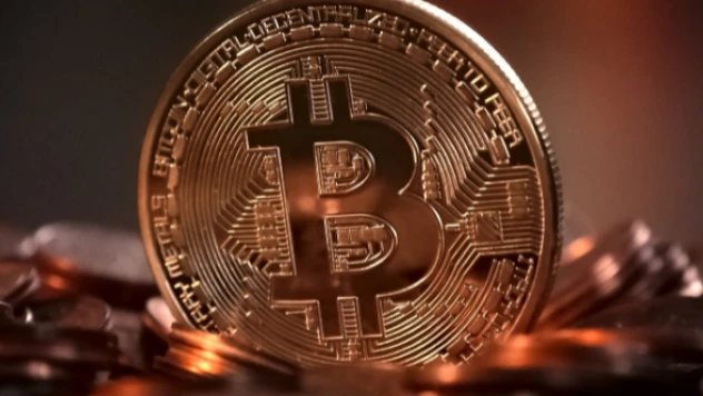 Bitcoin uçuşa geçti değeri 67 bin doları buldu