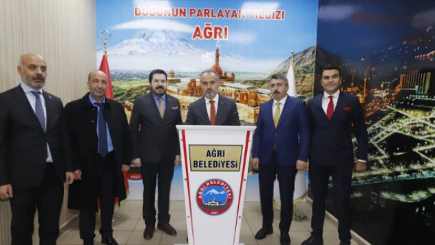 Bursa heyeti Ağrı'ya çıkarma yaptı