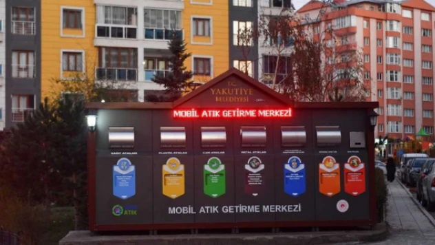 Erzurum'a 'Mobil Atık Getirme Merkezi' konteynerları geldi