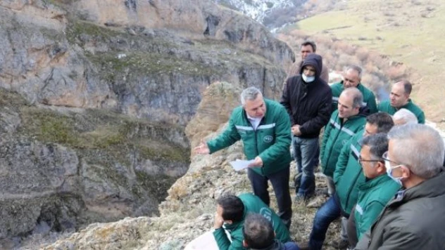 Oğuzhan Yavuz:" Pasinler Ovası'nda10 bin 500 dekar tarım arazisinin suya olan hasretine son vereceğiz"