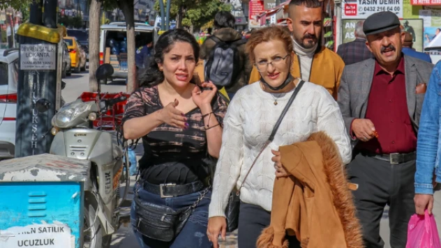 İranlı turistler Van ekonomisine can suyu oldu