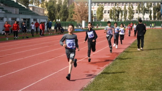 Kars'ta Atatürk'ü anma koşusu