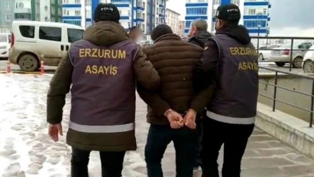Silahlı kuyumcu saldırganı tutuklandı