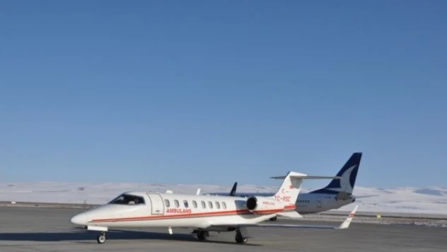 Ambulans uçak Danyal bebek için havalandı