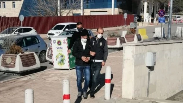 Çalınan otomobil sahibine teslim edildi