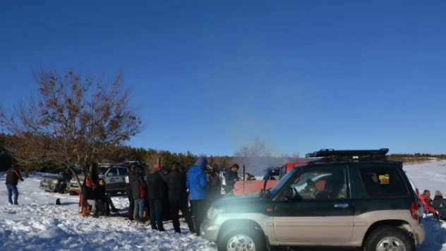 Erzurum'da off-road tutkunları kış sezonunu açtı