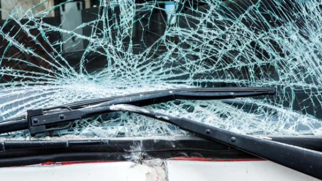 Feci kazada yolcu otobüsü devrildi!